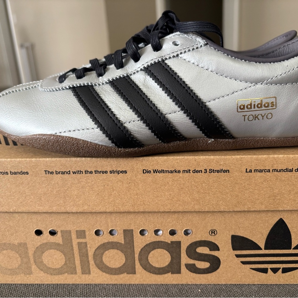 Women's Adidas Tokyo Shoes - US 7 / Silver Metallic / Core Black / Gum× 1